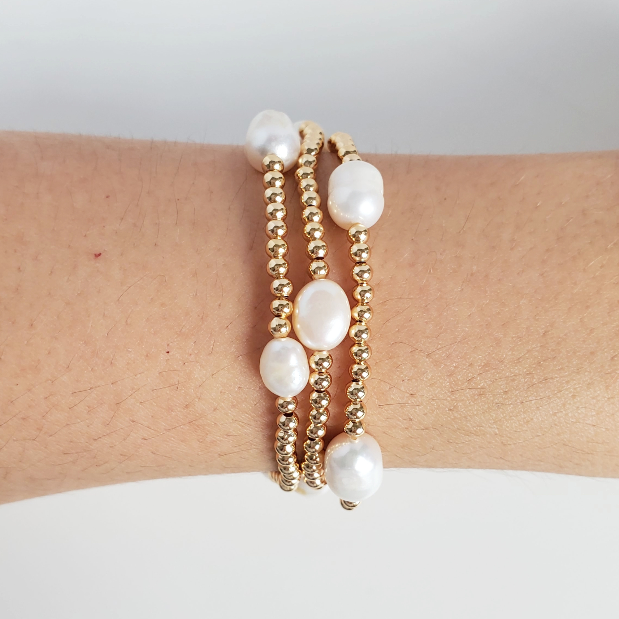 Add a hot sale pearl bracelet