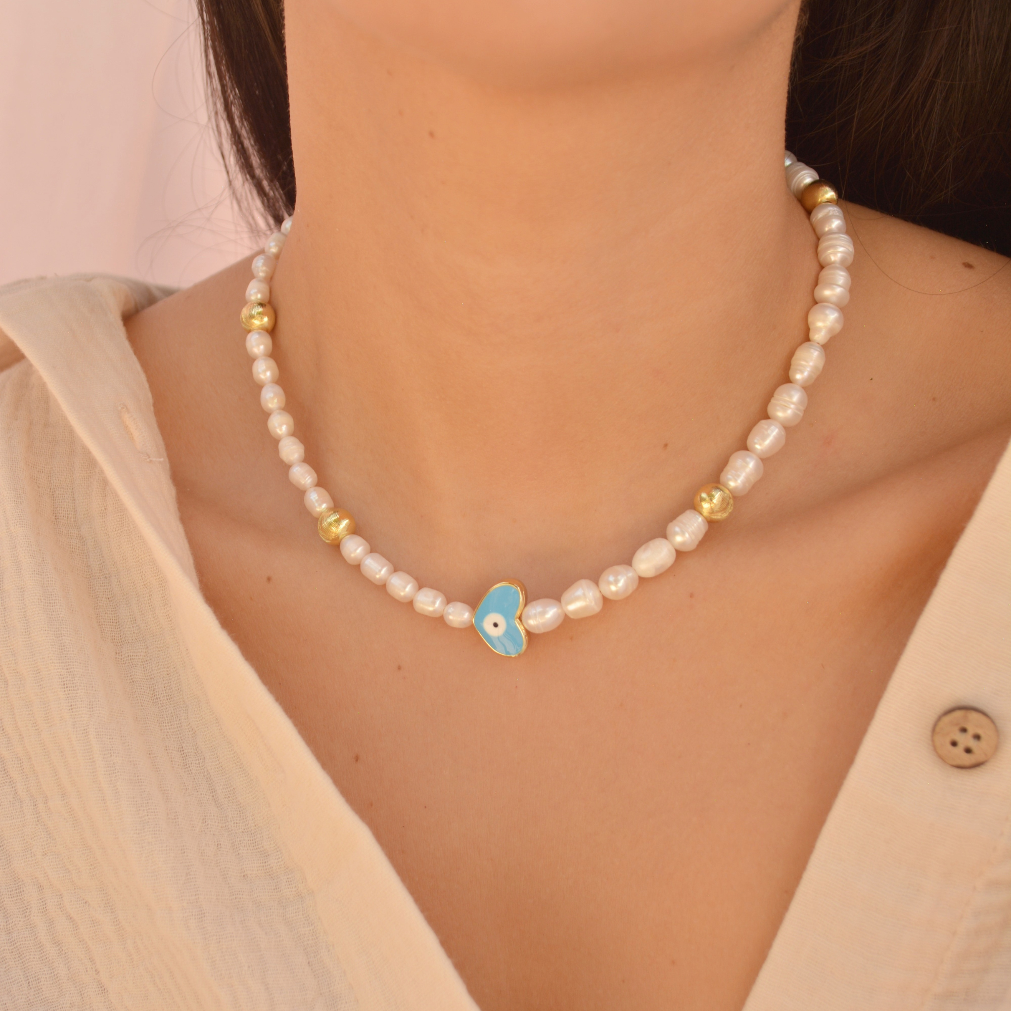 beaded pearl necklace